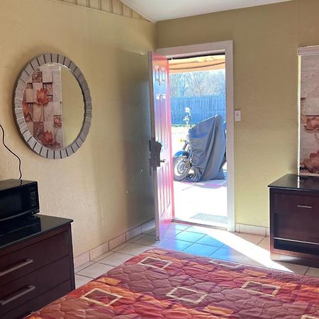 Budget Inn Motel Greenville Tx מראה חיצוני תמונה